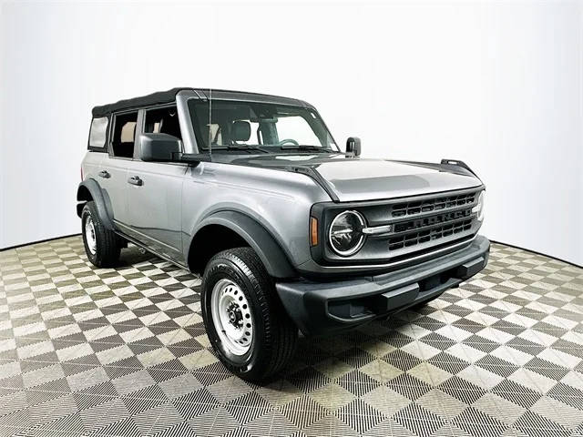 2021 Ford Bronco 4 Door Base 4WD photo