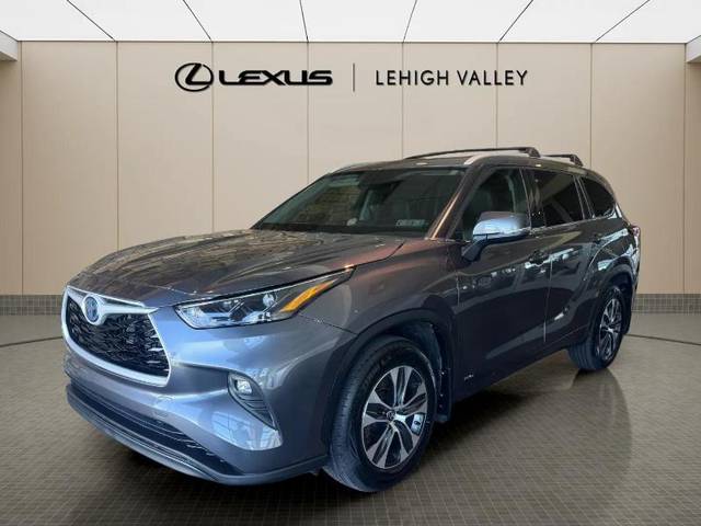 2022 Toyota Highlander Hybrid XLE AWD photo