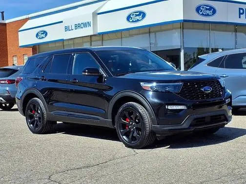 2022 Ford Explorer ST 4WD photo