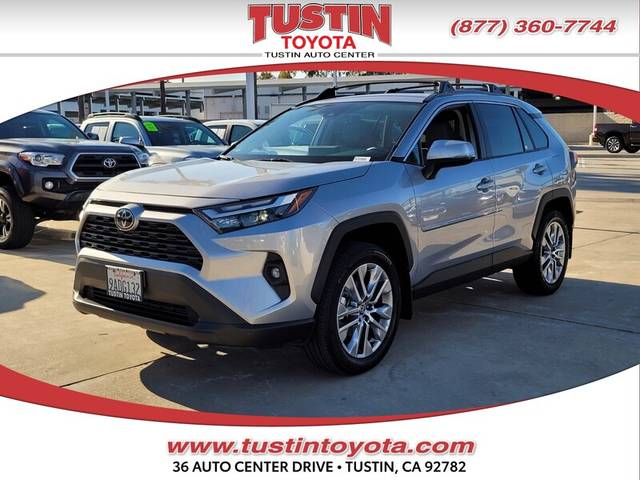 2022 Toyota RAV4 XLE Premium FWD photo