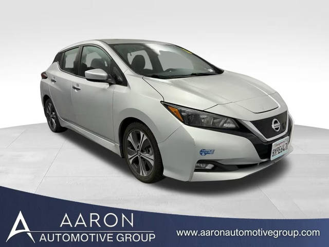 2022 Nissan Leaf SV FWD photo