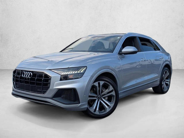 2022 Audi Q8 Prestige AWD photo