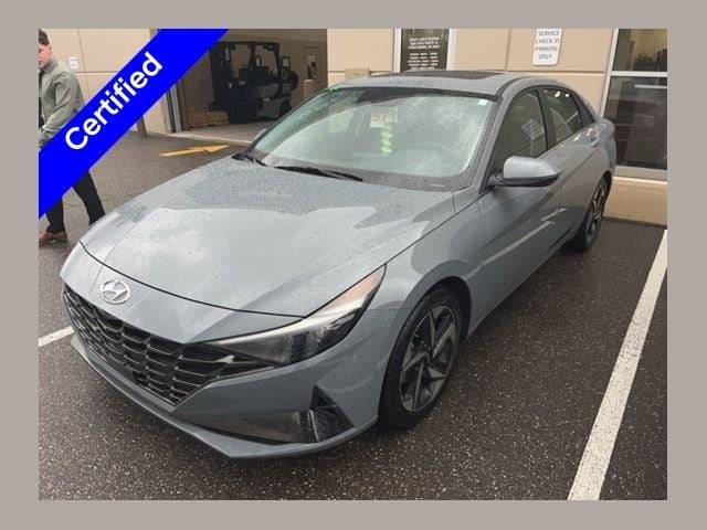 2022 Hyundai Elantra Limited FWD photo