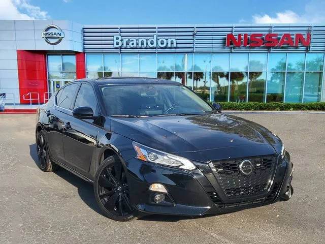 2022 Nissan Altima 2.5 SR FWD photo