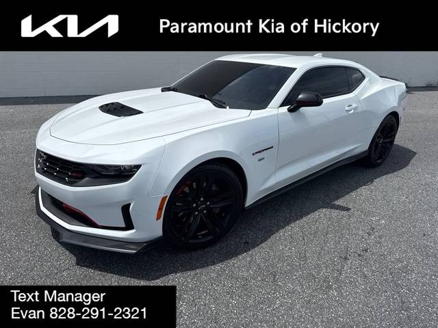 2022 Chevrolet Camaro LT1 RWD photo