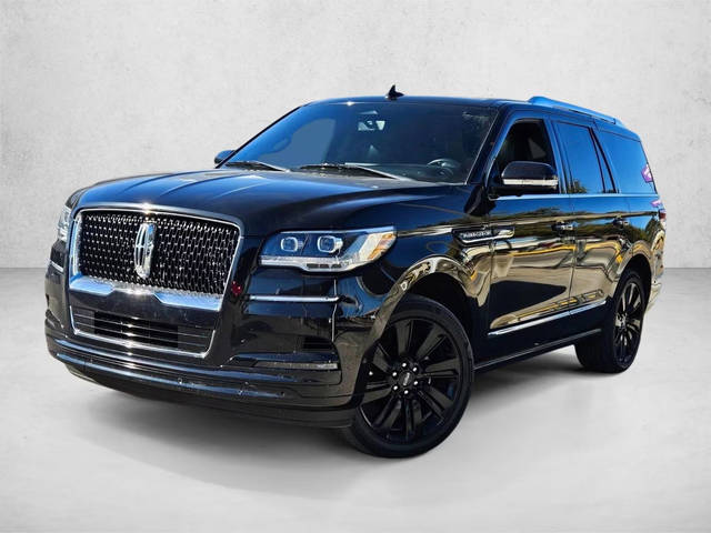2022 Lincoln Navigator Reserve 4WD photo