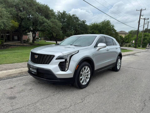 2022 Cadillac XT4 FWD Luxury FWD photo