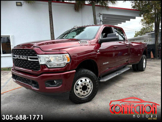 2022 Ram 3500 Big Horn 4WD photo