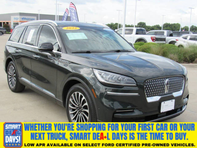 2022 Lincoln Aviator Reserve RWD photo