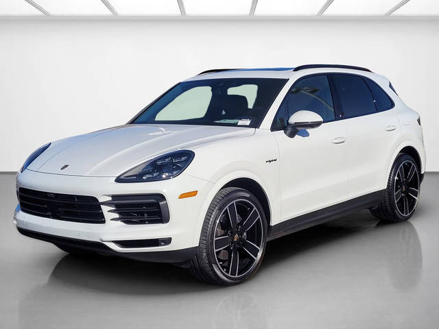 2022 Porsche Cayenne E-Hybrid AWD photo