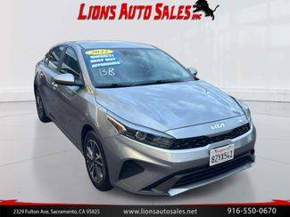 2022 Kia Forte LXS FWD photo