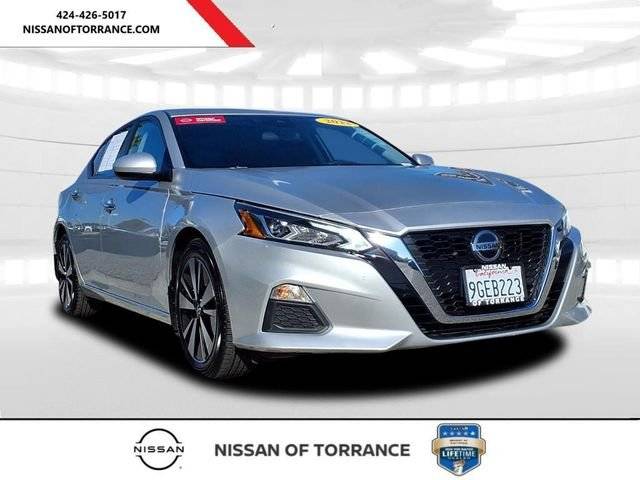2022 Nissan Altima 2.5 SV FWD photo