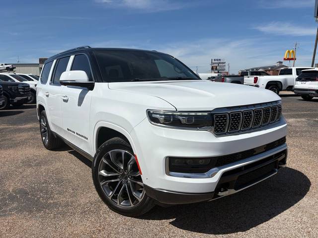 2022 Jeep Grand Wagoneer Series III 4WD photo