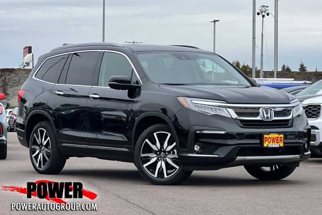 2022 Honda Pilot Touring 8-Passenger AWD photo