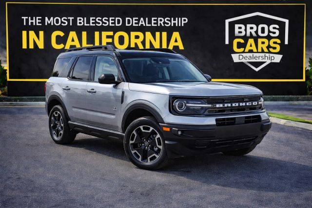 2022 Ford Bronco Sport Outer Banks 4WD photo