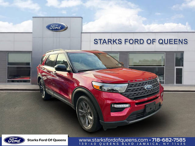 2022 Ford Explorer XLT 4WD photo