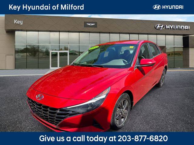 2022 Hyundai Elantra SEL FWD photo