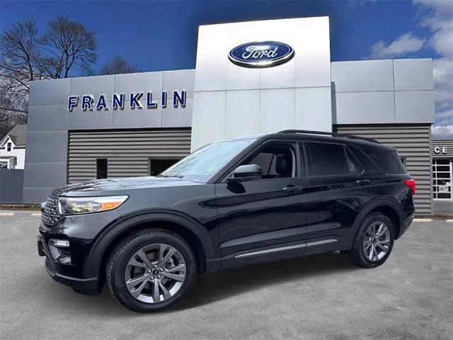 2022 Ford Explorer XLT 4WD photo