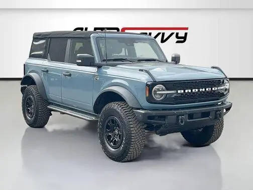 2022 Ford Bronco 4 Door Wildtrak 4WD photo