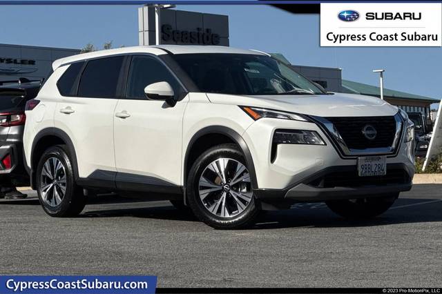 2022 Nissan Rogue SV FWD photo