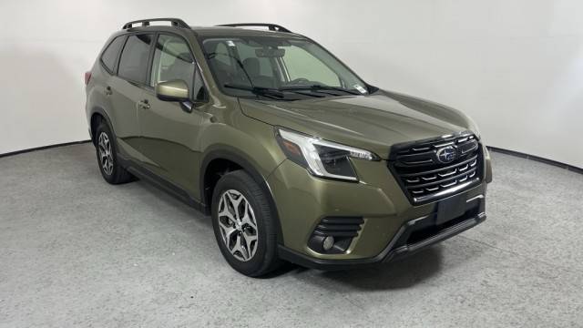 2022 Subaru Forester Premium AWD photo