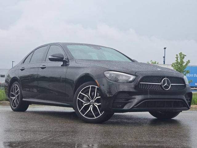 2022 Mercedes-Benz E-Class E 350 AWD photo