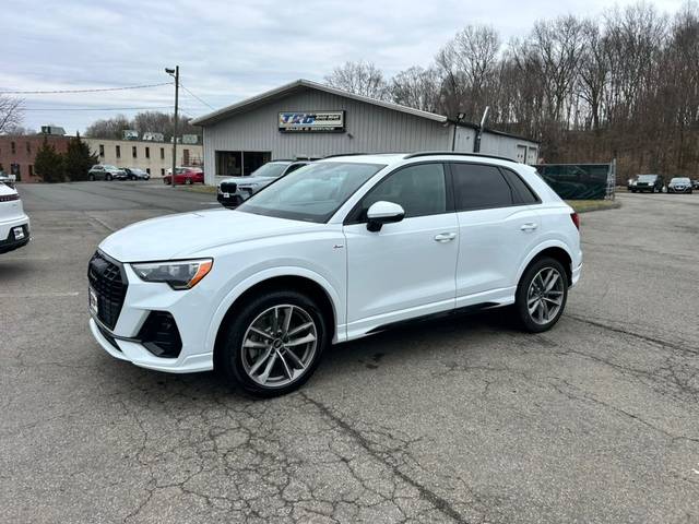 2022 Audi Q3 S line Premium AWD photo