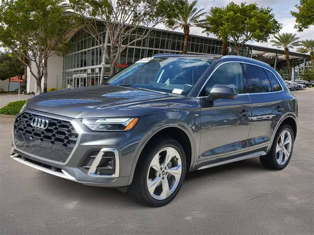 2022 Audi Q5 S line Premium Plus AWD photo