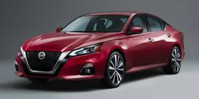 2022 Nissan Altima 2.5 SR FWD photo