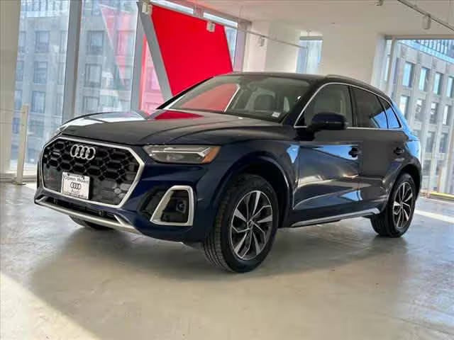 2022 Audi Q5 S line Premium AWD photo