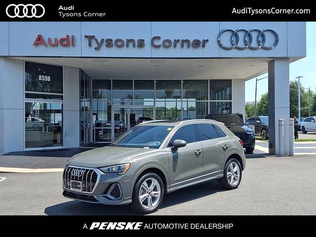 2022 Audi Q3 S line Premium AWD photo