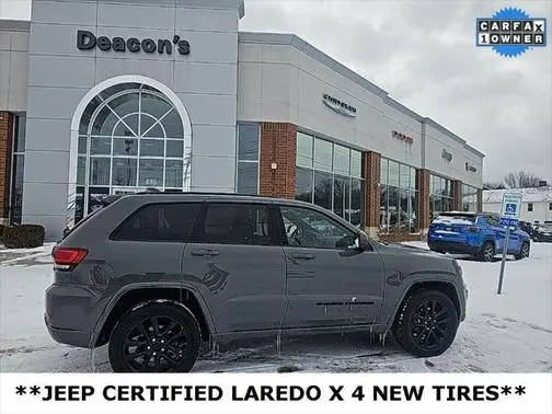 2022 Jeep Grand Cherokee Laredo X 4WD photo