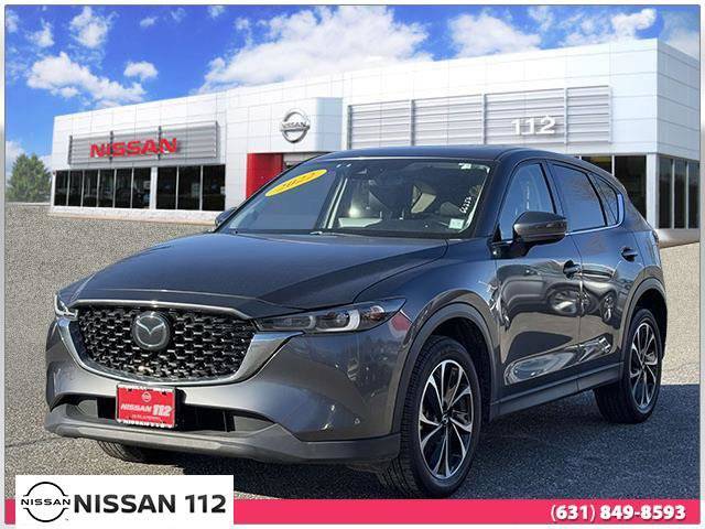 2022 Mazda CX-5 2.5 S Premium Package AWD photo