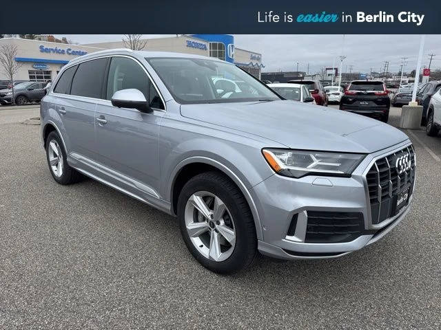 2022 Audi Q7 Premium AWD photo