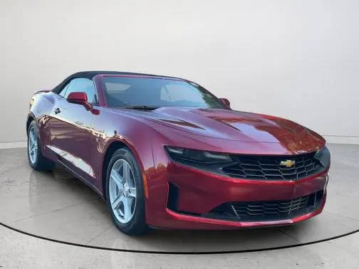 2022 Chevrolet Camaro 1LT RWD photo