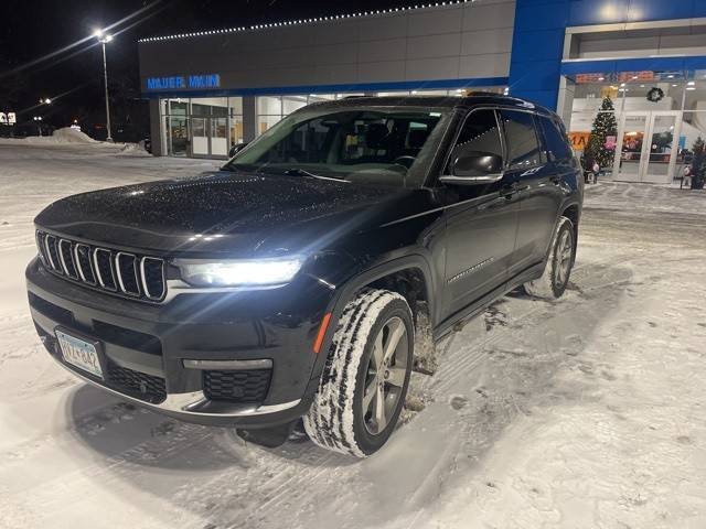 2022 Jeep Grand Cherokee L Limited 4WD photo