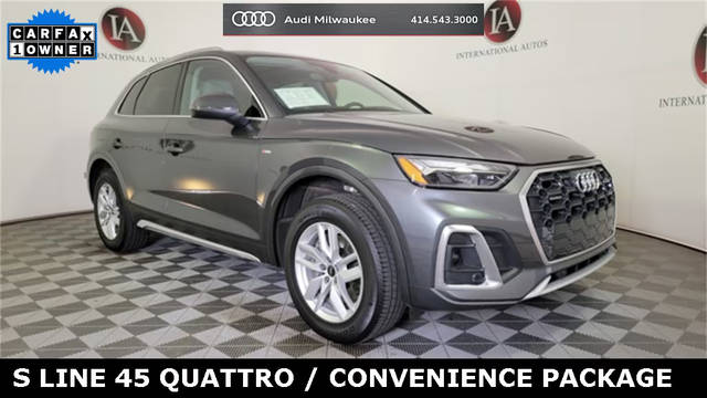 2022 Audi Q5 S line Premium AWD photo