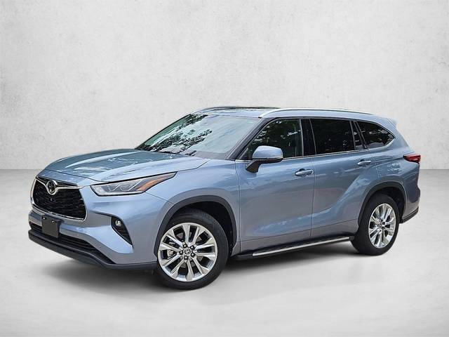 2022 Toyota Highlander Limited FWD photo