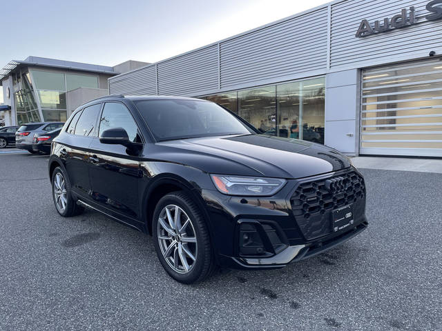 2022 Audi Q5 S line Premium Plus AWD photo