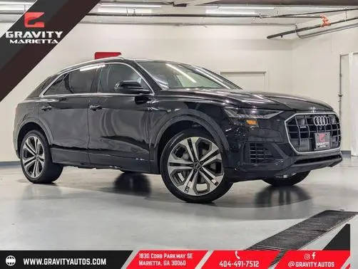2022 Audi Q8 Prestige AWD photo