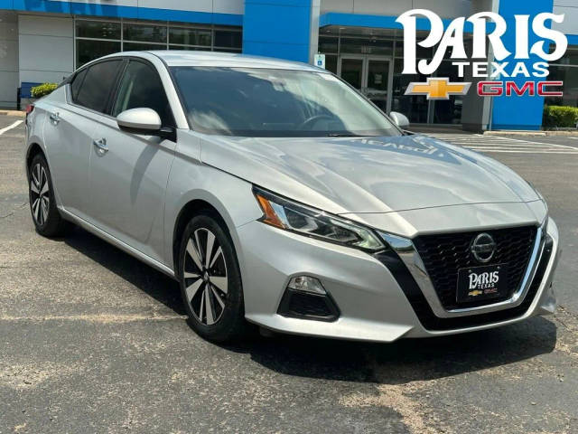 2022 Nissan Altima 2.5 SV FWD photo