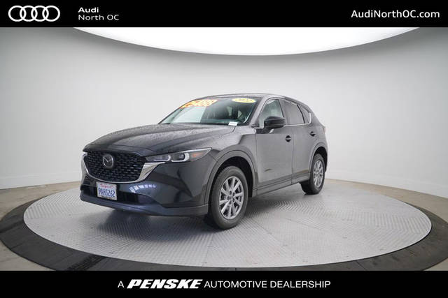 2022 Mazda CX-5 2.5 S Preferred Package AWD photo