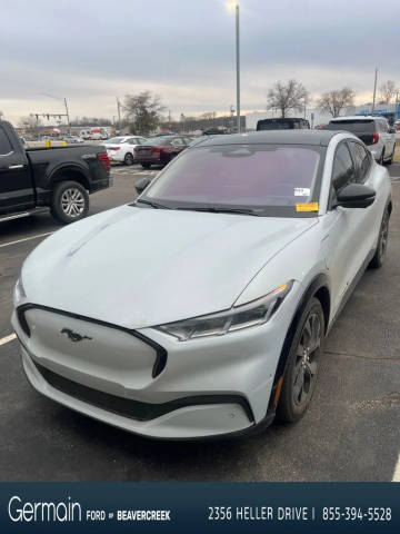 2022 Ford Mustang Mach-E Premium AWD photo