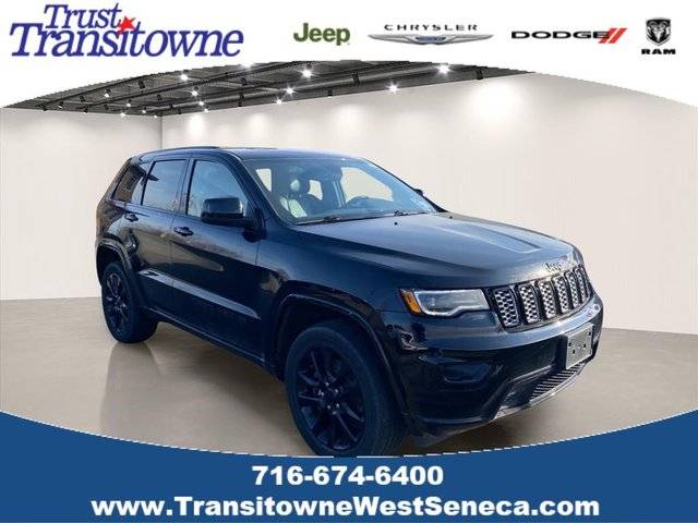 2022 Jeep Grand Cherokee Laredo X 4WD photo
