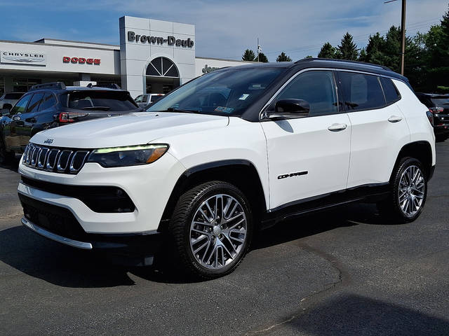 2022 Jeep Compass Limited 4WD photo