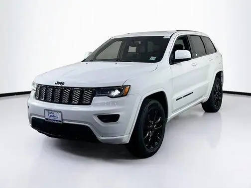 2022 Jeep Grand Cherokee Laredo X 4WD photo