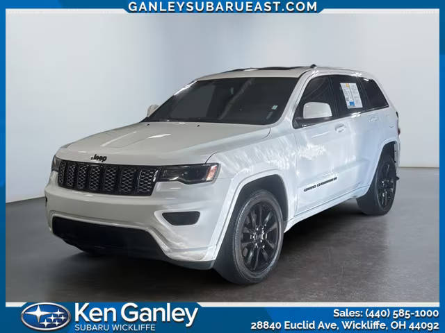 2022 Jeep Grand Cherokee Laredo X 4WD photo