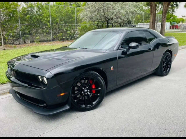 2022 Dodge Challenger R/T Scat Pack RWD photo