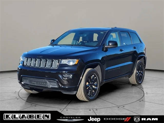 2022 Jeep Grand Cherokee Laredo X 4WD photo