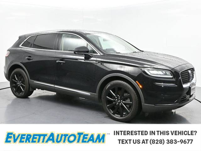 2022 Lincoln Nautilus Reserve AWD photo